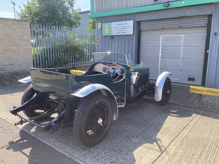 Bentley Special flared rear wings. Bentley Special front wings, Bentley Special’s , Bentley Classic Cars, Classic Car Restoration, Fabrication, auto restoration, Bentley Coach works, welding Fabrication, Bespoke Fabrication, Classic car panel fabrication body work specialists, coach building traditional methods, Bentley restorers