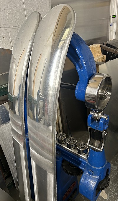 1927 Vauxhall 14/40.  Front wings